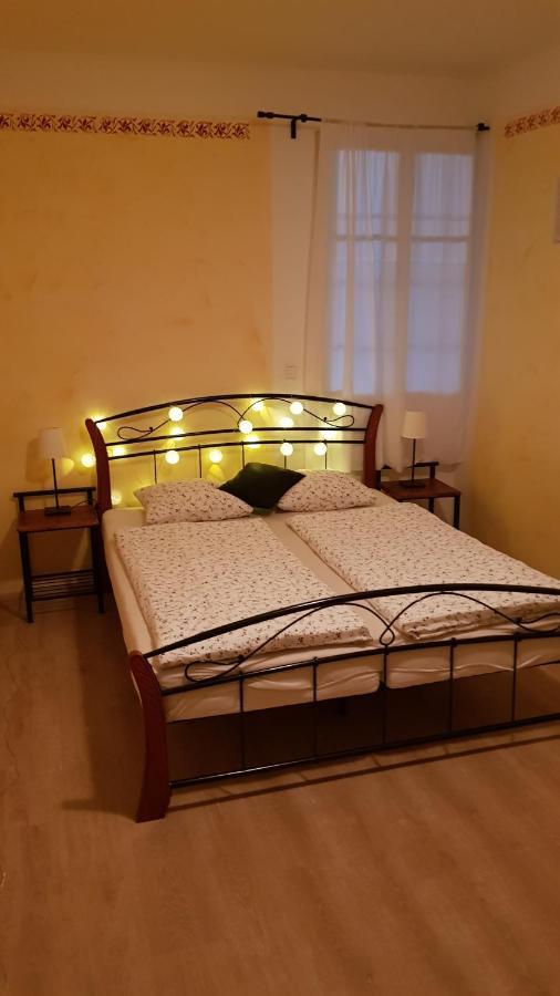 Apartman Lotos ミクロフ エクステリア 写真