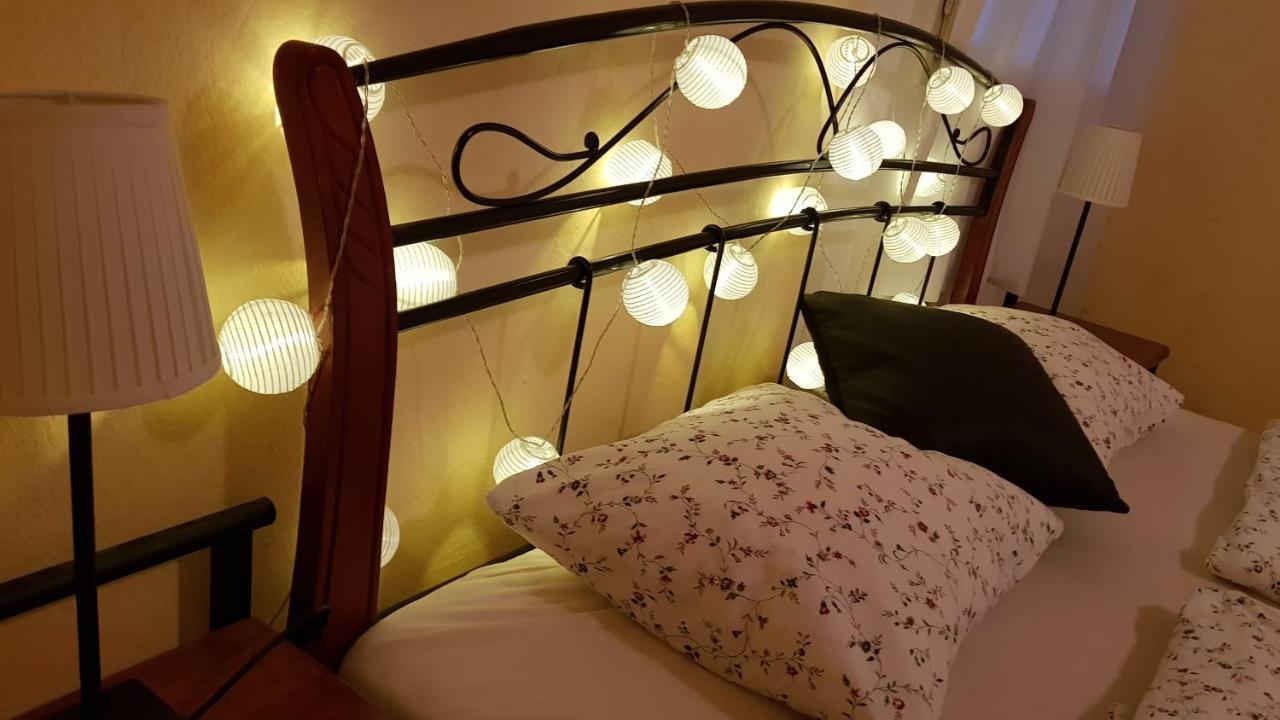 Apartman Lotos ミクロフ エクステリア 写真